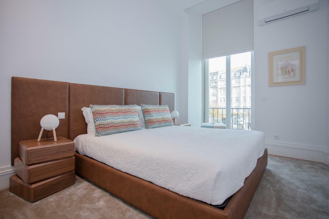 Liiiving In Porto | Aliados Luxury Apartments Екстер'єр фото